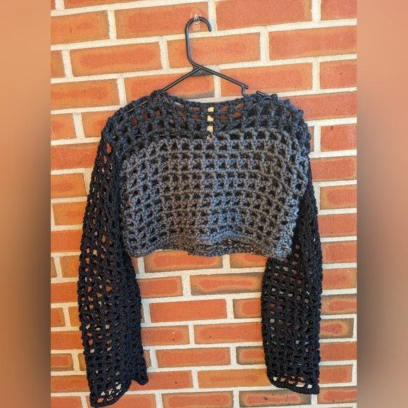 Handcrafted | Stormy | Crochet Sweater - Picture 7 of 7